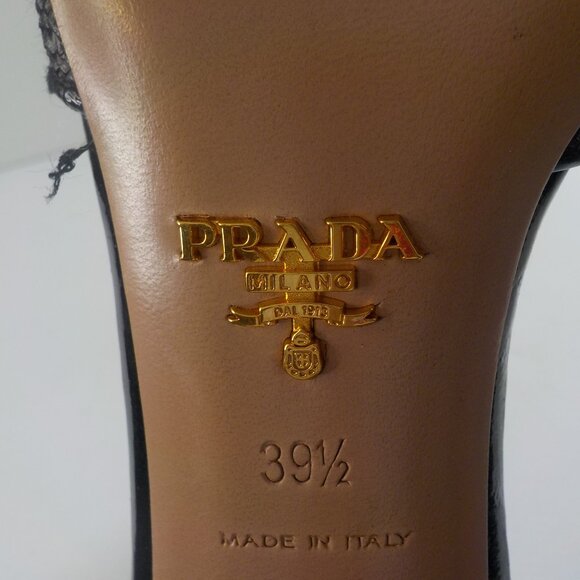 PRADA, Black Patent Leather with Weave Pattern, Rosette detail, Size: 39.5 Ital. - Picture 2 of 8